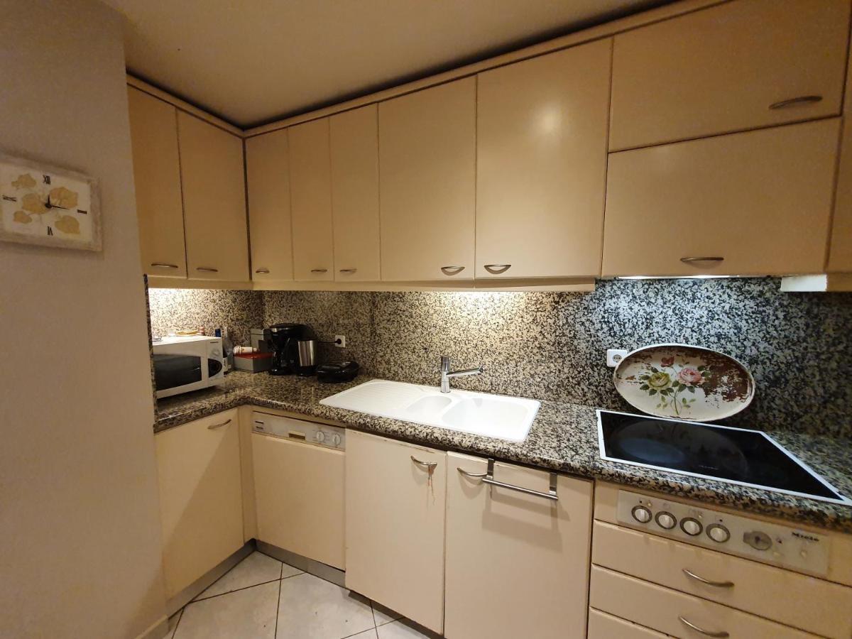 Family Cozy Apartment Heraklion  Exterior photo