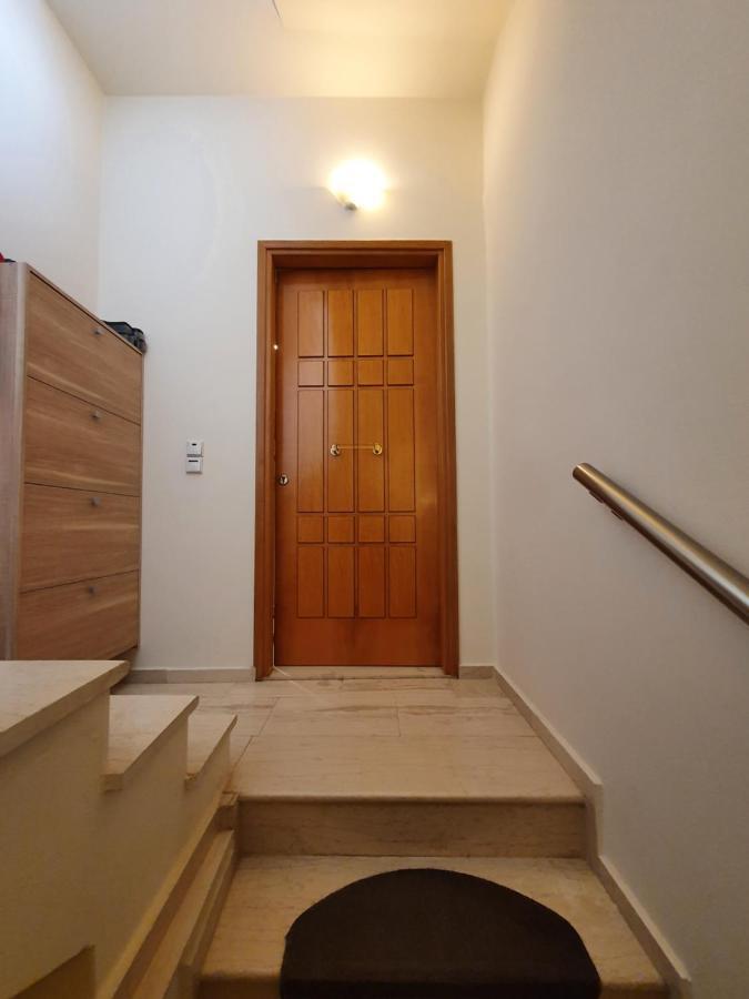 Family Cozy Apartment Heraklion  Exterior photo